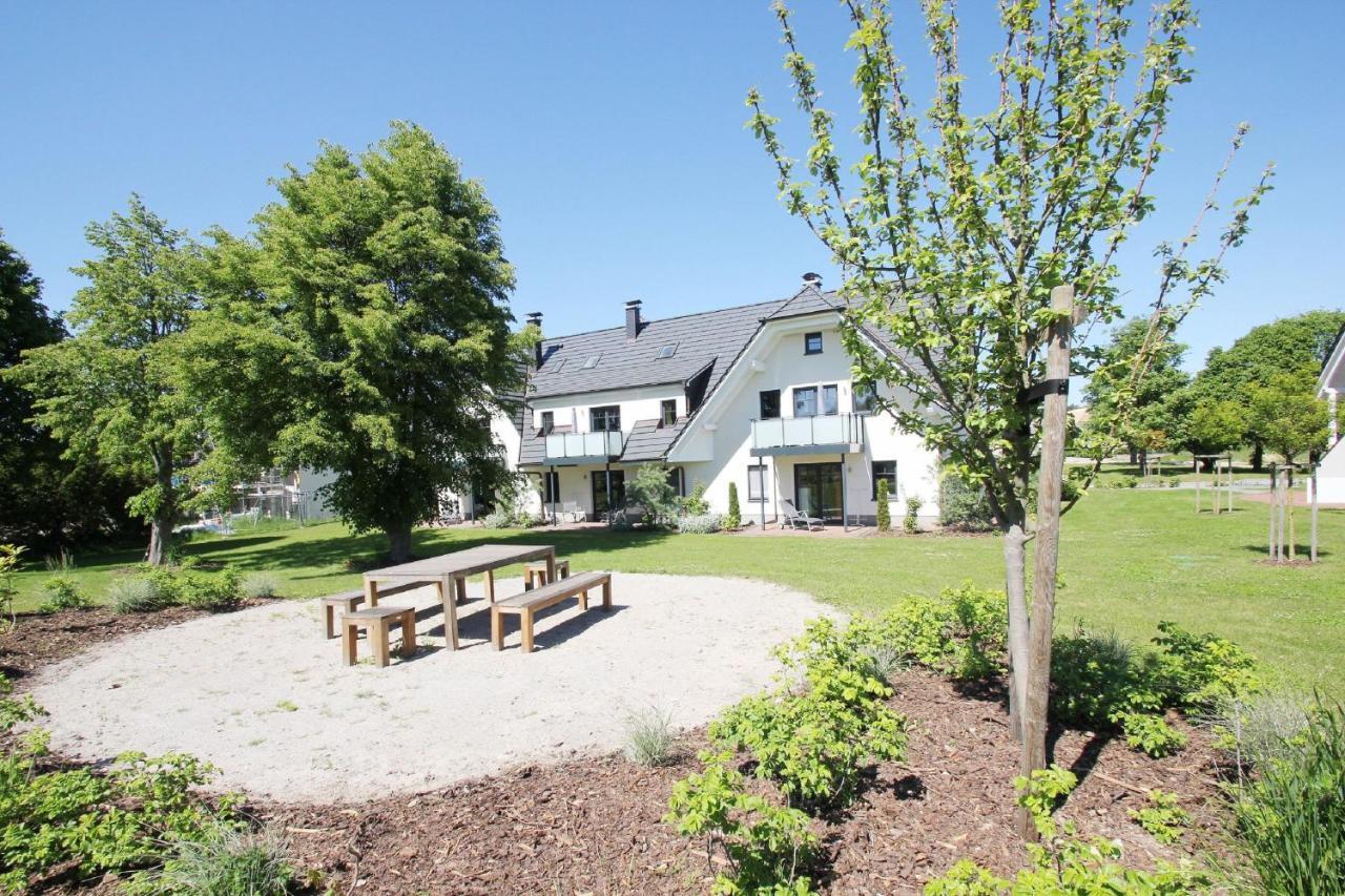 Strandnahe Fewo Mit Balkon, Gratis Nutzung Vom Ahoi Erlebnisbad Und Sauna In Sellin - Rex Rugia Fewo 13-5 Лоббе Экстерьер фото